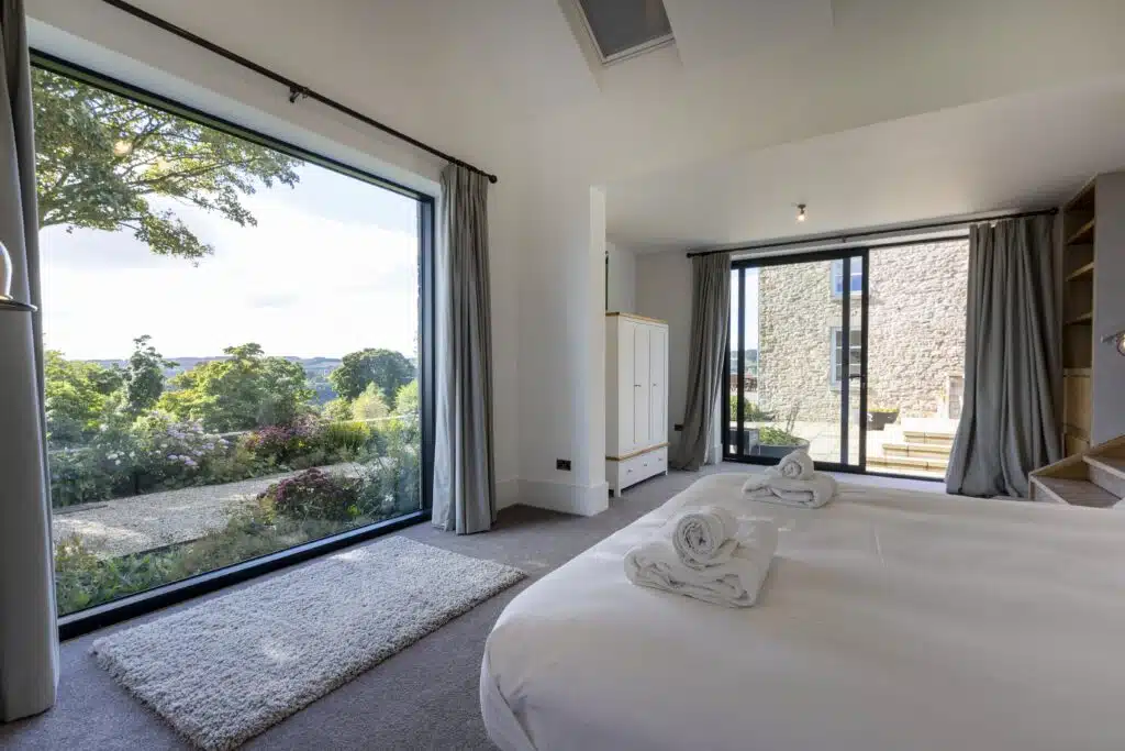 Yorkshire Escapes 8 Highlease Farm Bedroom