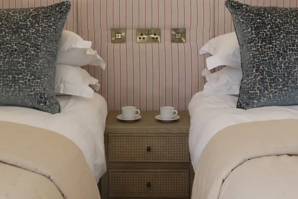 Yorkshire Escapes 4 Pond View Bedroom