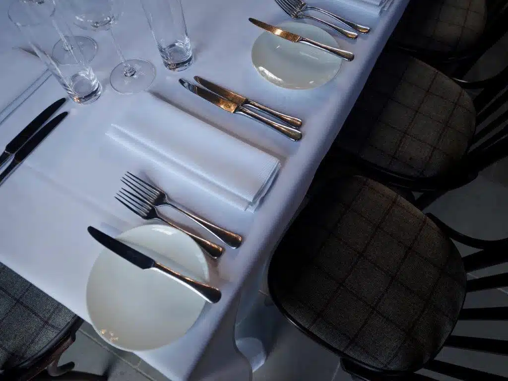 Middleton Lodge 5 middleton lodge table shot 1